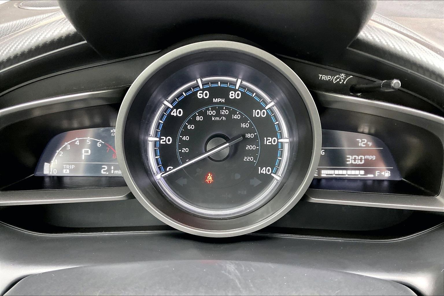 Used 2019 Toyota Yaris LE image 12