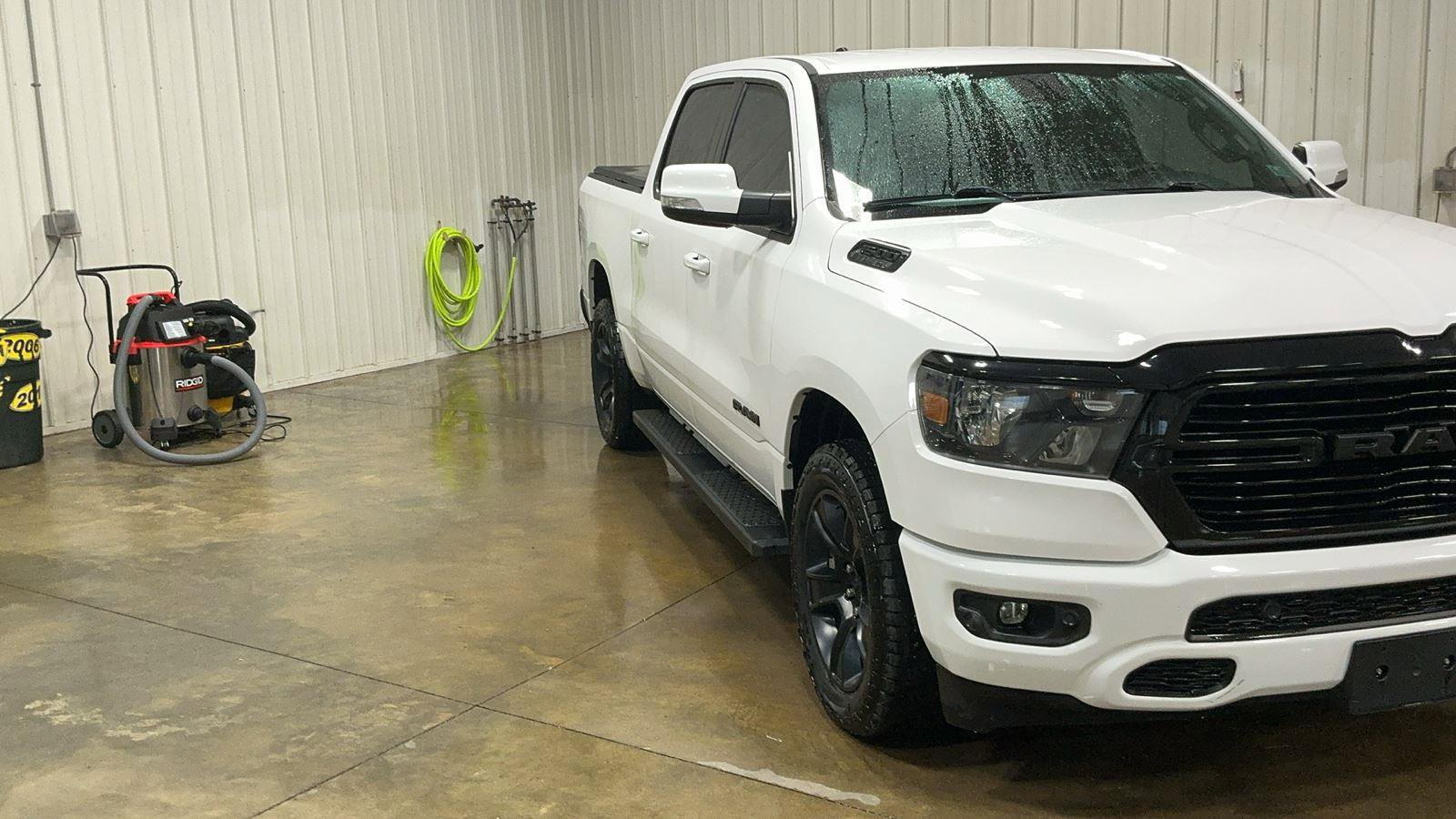 Used 2020 RAM 1500 Big Horn AWD/4WD image 3