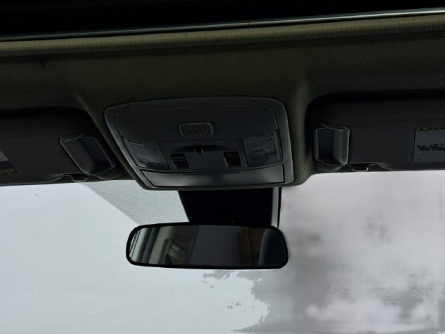 Used 2018 Toyota RAV4 XLE AWD/4WD image 21