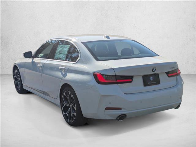 Used 2025 BMW 330i Sedan w/ Premium Package RWD image 8
