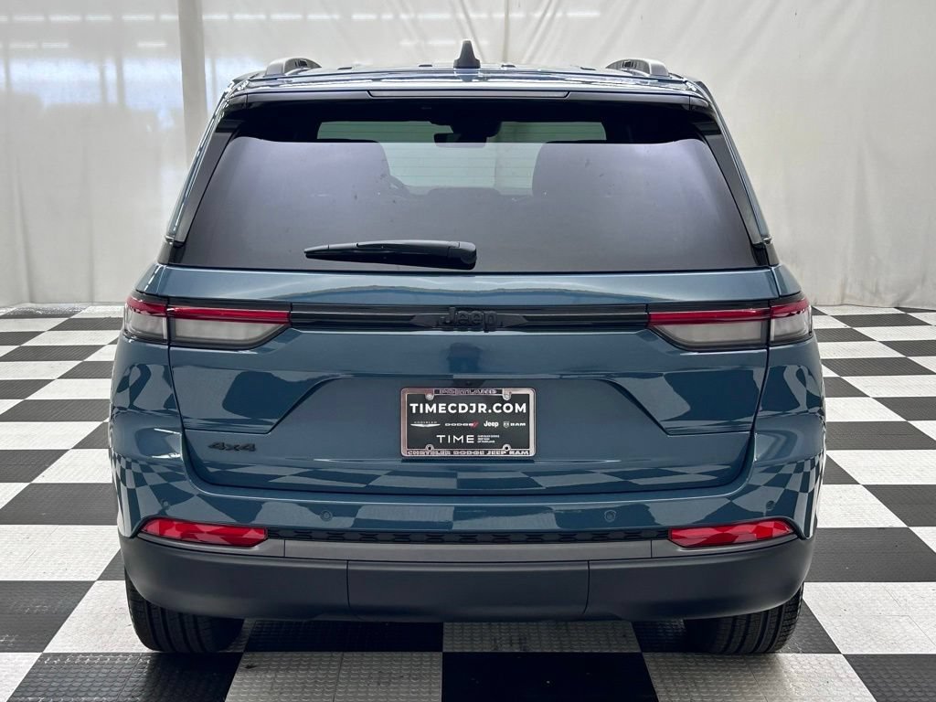 New 2026 Jeep Grand Cherokee Limited w/ Limited Altitude Package AWD/4WD image 6