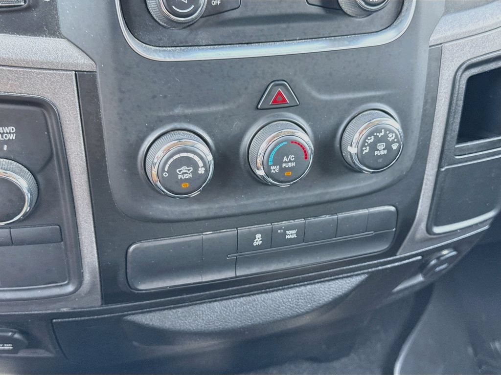Used 2019 RAM 1500 Express w/ Wheel & Sound Group AWD/4WD image 16