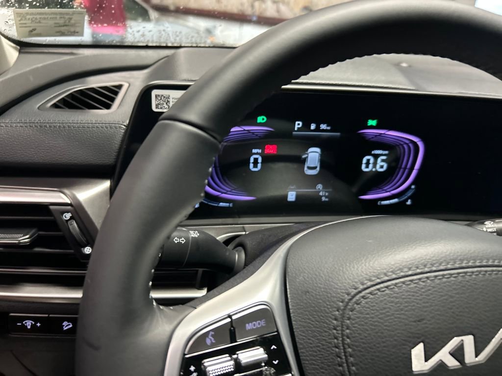 New 2025 Kia Telluride S image 32