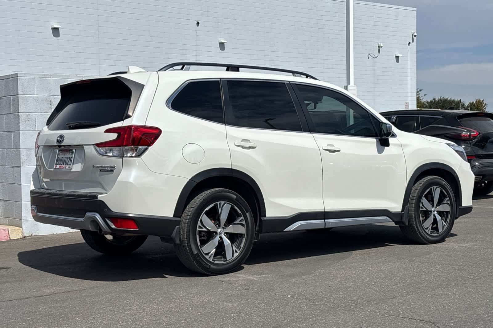 Used 2021 Subaru Forester Touring AWD/4WD image 3