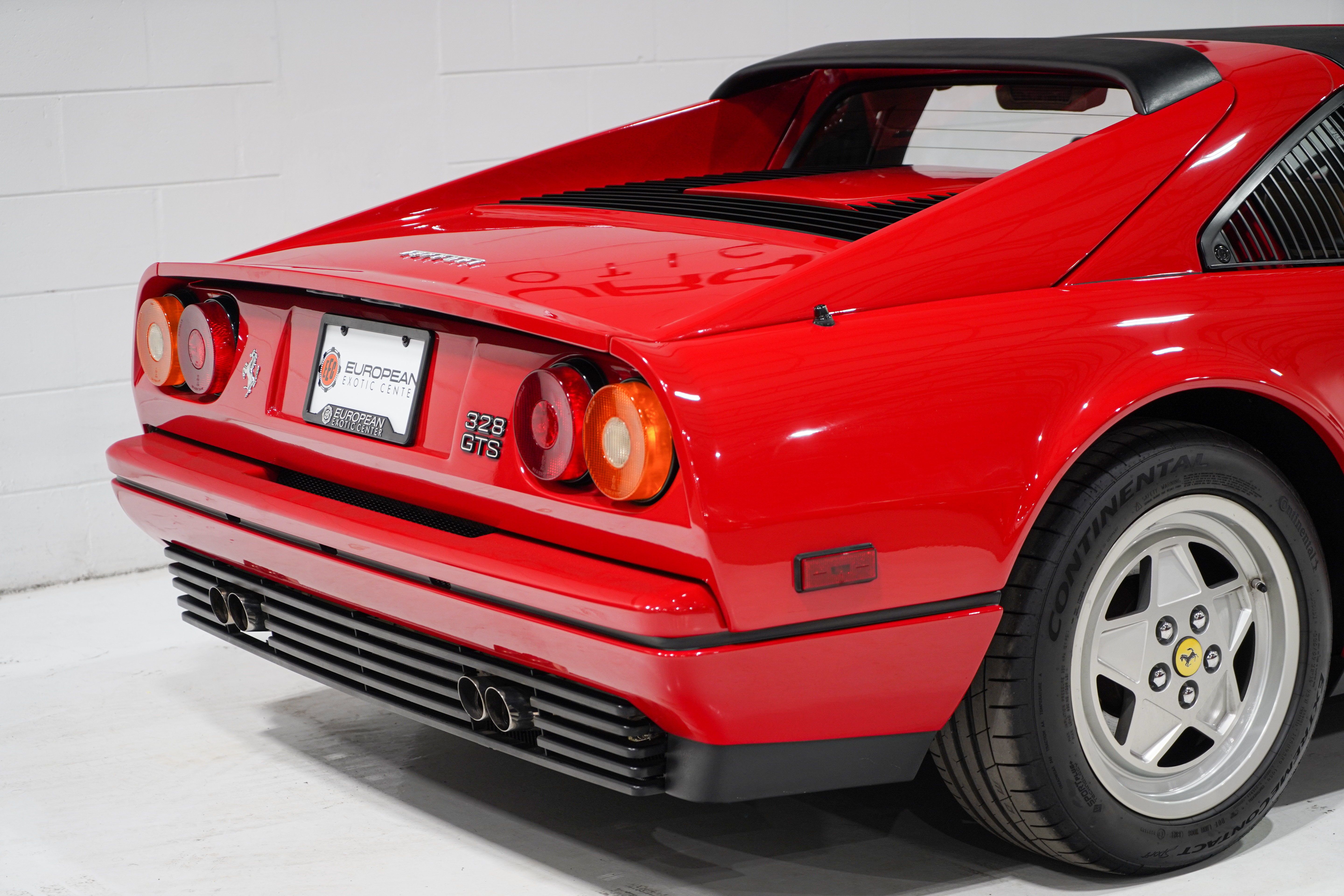 Used 1989 Ferrari 328 GTS RWD image 24