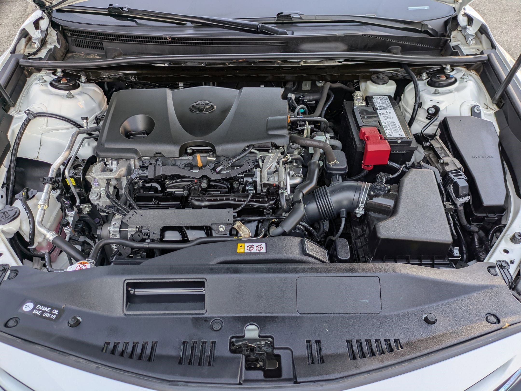 Used 2020 Toyota Camry SE image 29