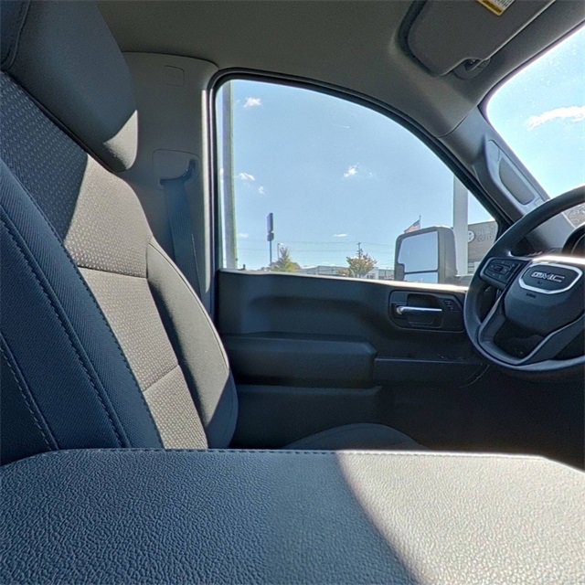 New 2025 GMC Sierra 2500 Pro image 26