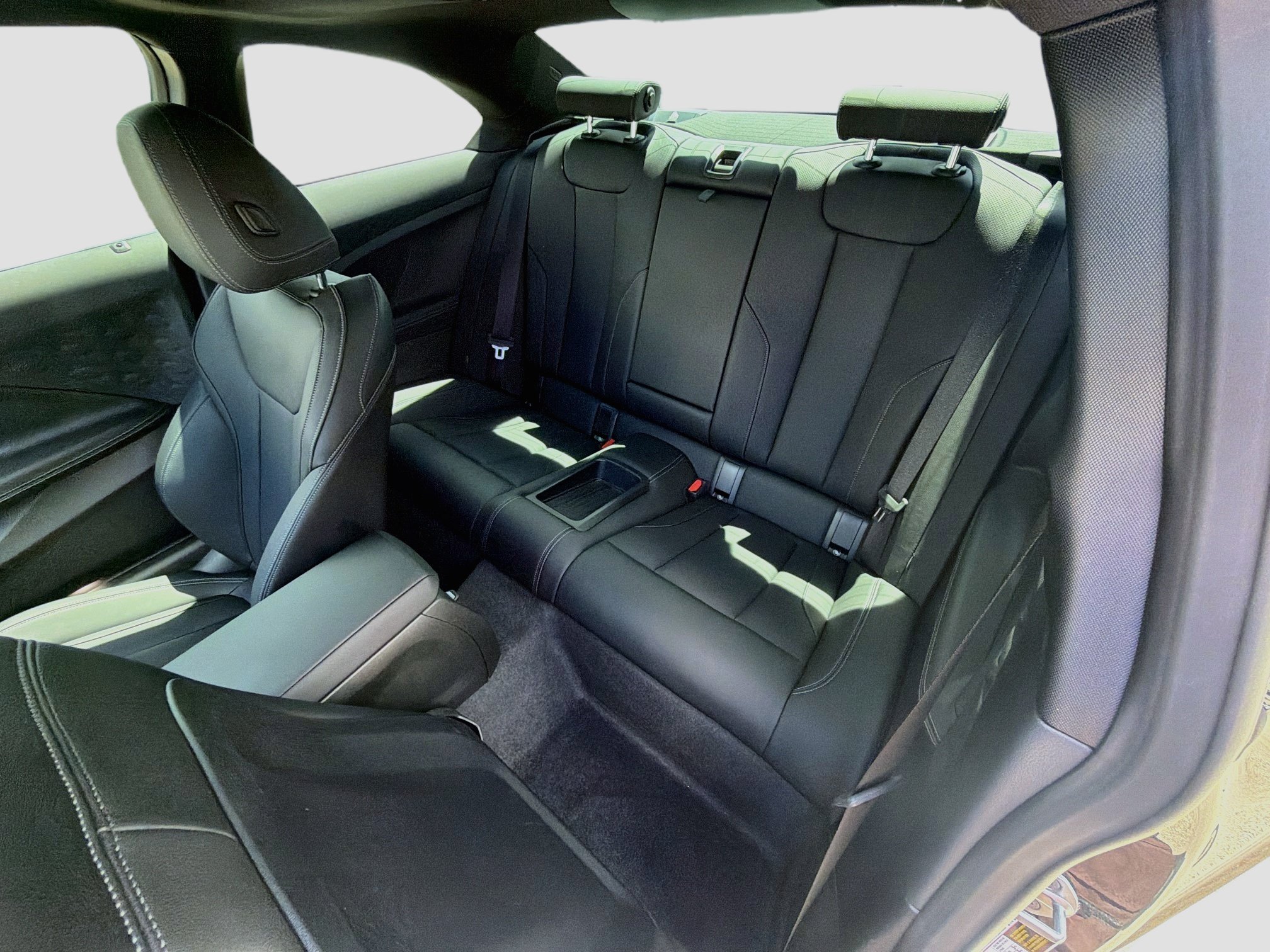 Used 2024 BMW 230i Coupe w/ Convenience Package RWD image 24