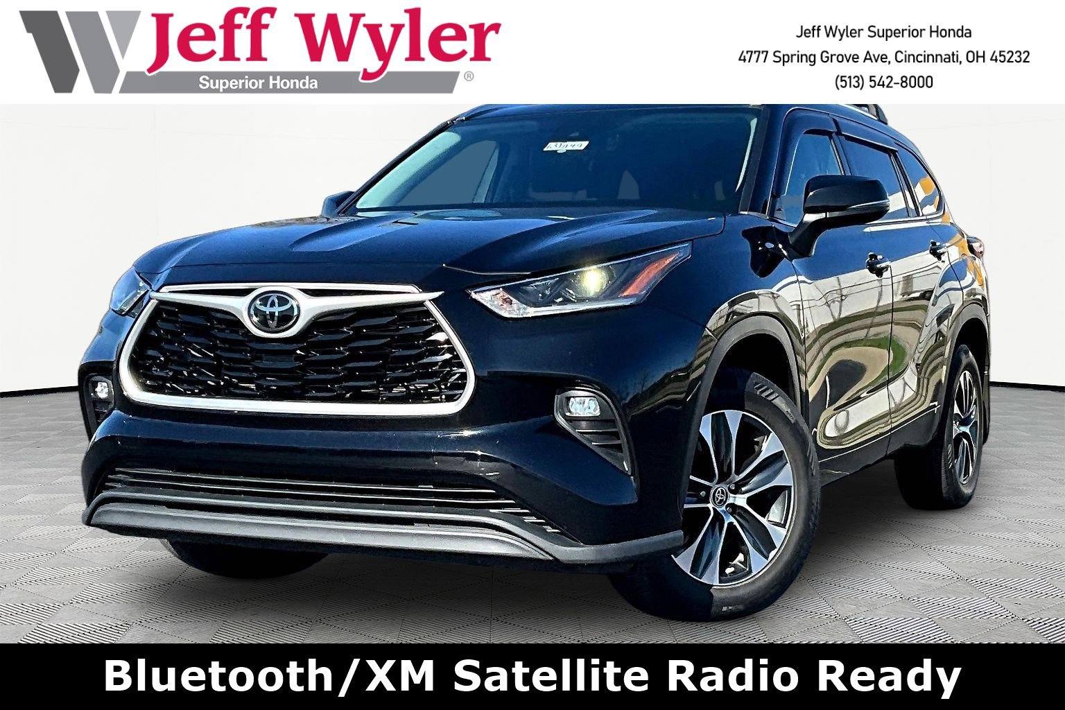 Used 2021 Toyota Highlander XLE video 1