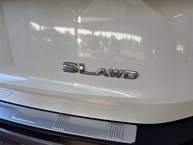 Used 2023 Nissan Rogue SL AWD/4WD image 5