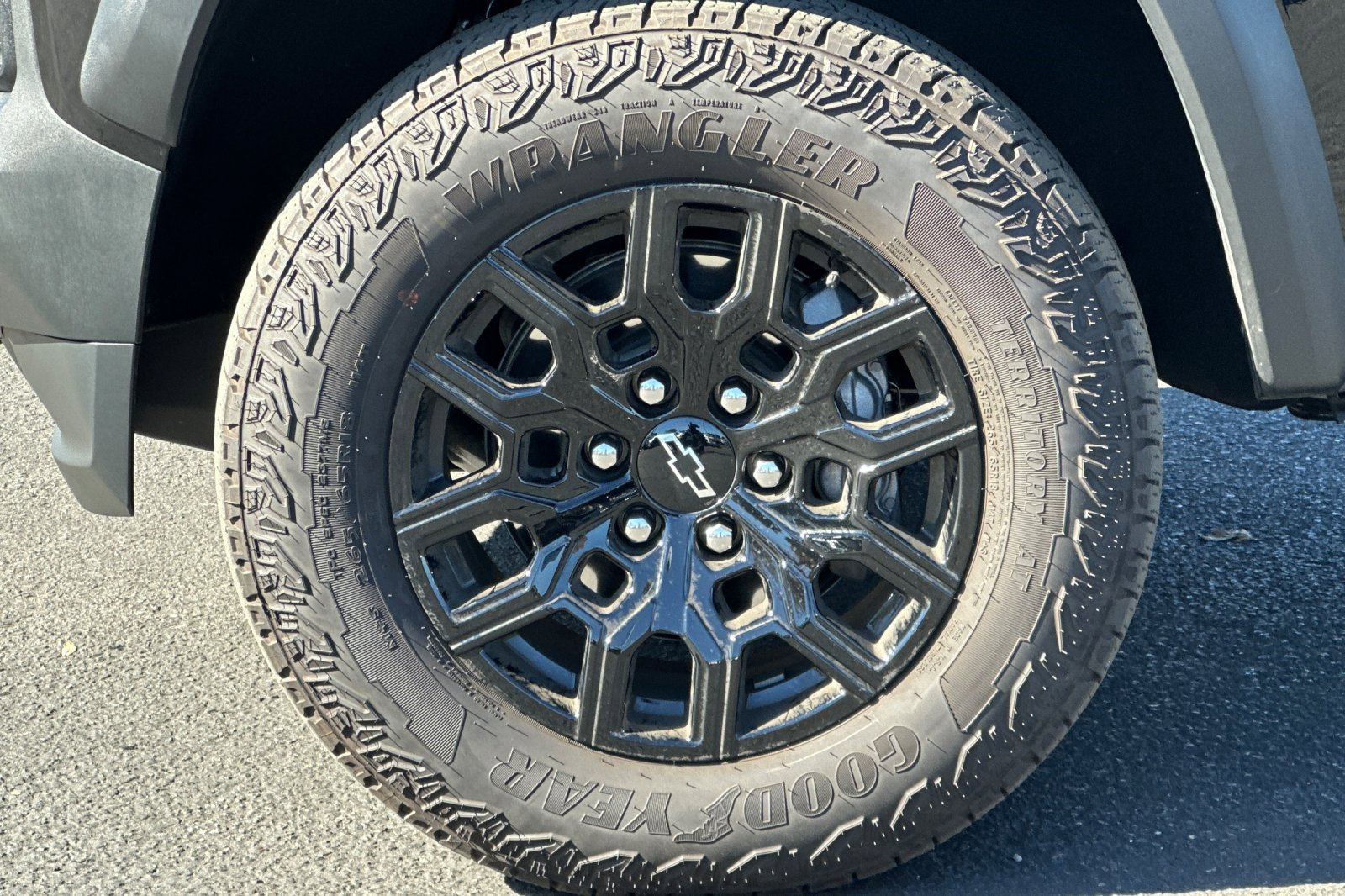 Used 2026 Chevrolet Colorado Trail Boss image 42