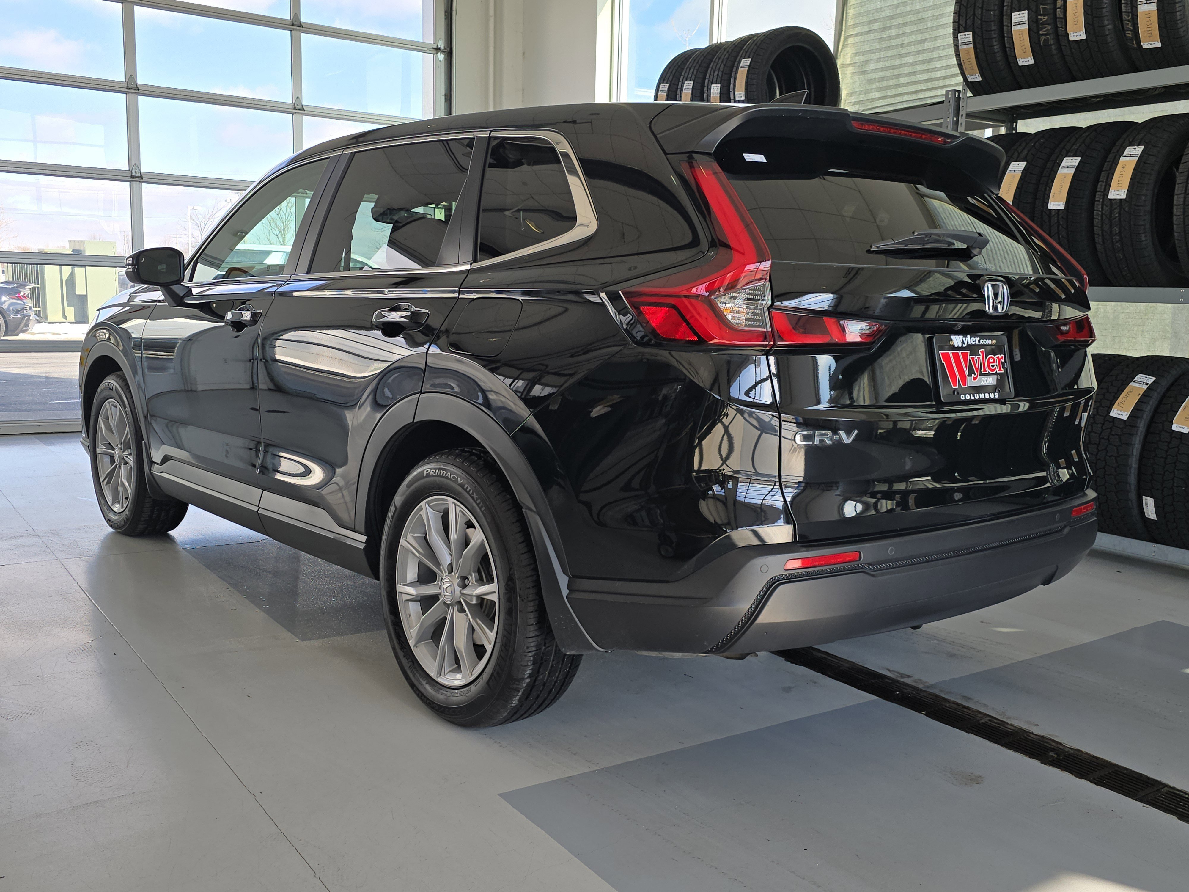 Used 2023 Honda CR-V EX-L image 5