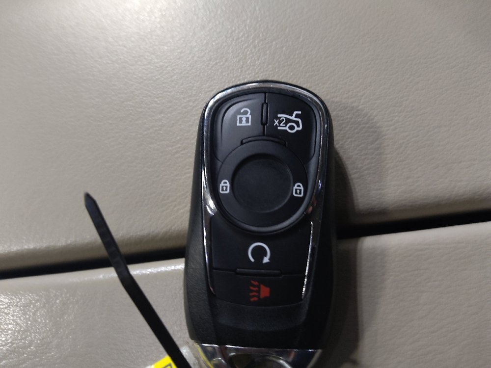 Used 2017 Buick Envision Preferred FWD image 32