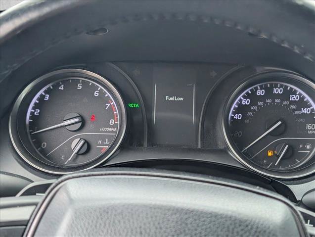Used 2021 Toyota Camry SE w/ Convenience Package FWD image 11