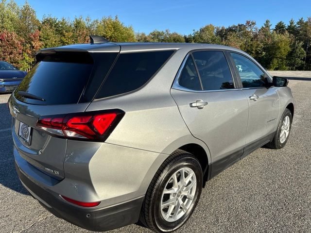 Used 2024 Chevrolet Equinox LT AWD/4WD image 5