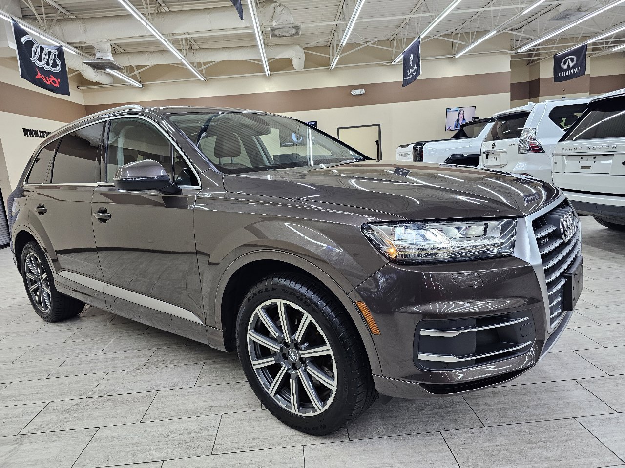 Used 2018 Audi Q7 3.0T Prestige image 5