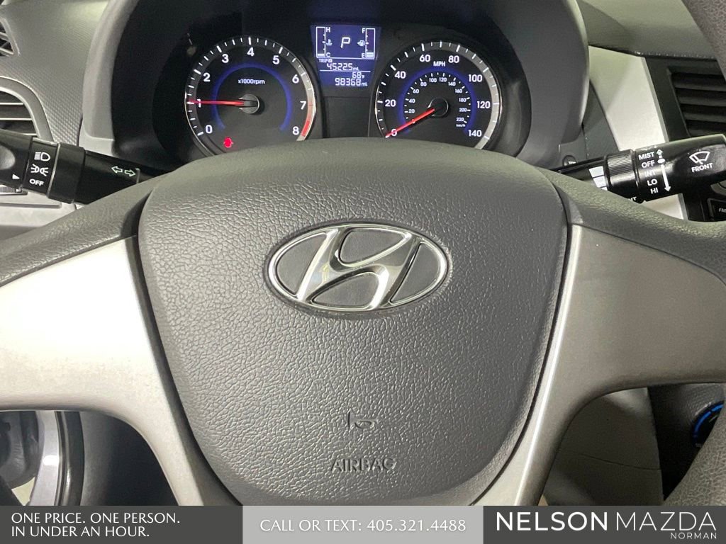 Used 2017 Hyundai Accent SE image 41