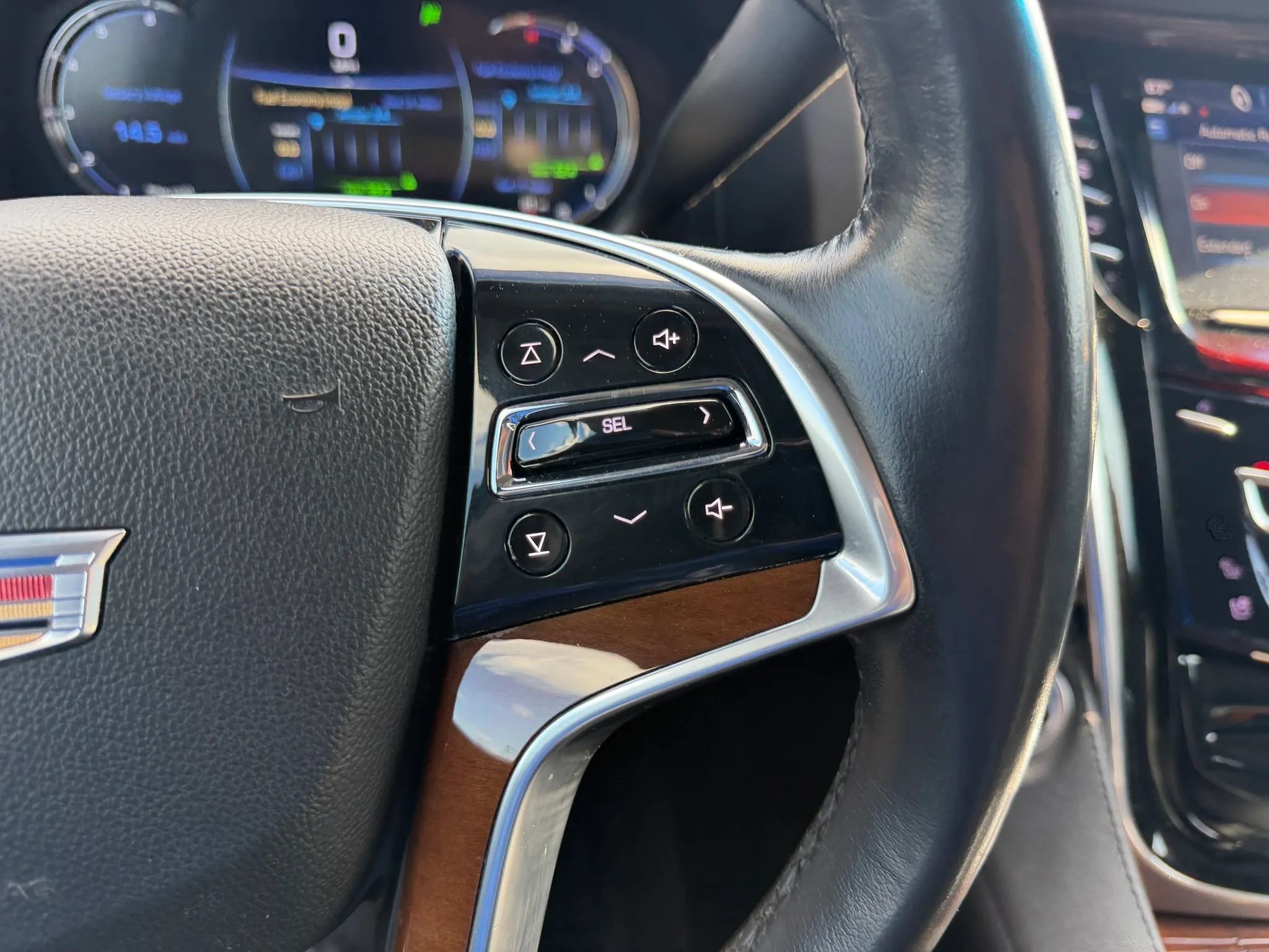 Used 2017 Cadillac Escalade Premium Luxury AWD/4WD image 29