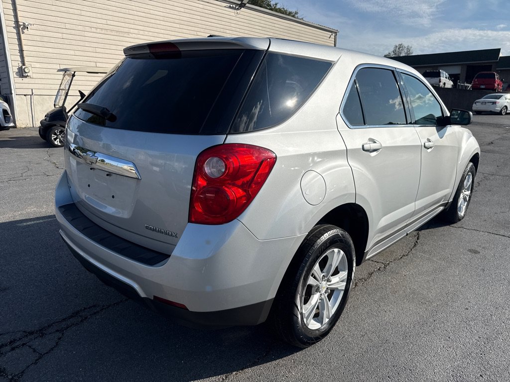 Used 2015 Chevrolet Equinox LS AWD/4WD image 6