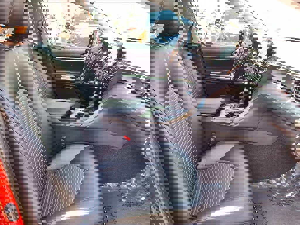 Certified 2024 Toyota Camry SE FWD image 22