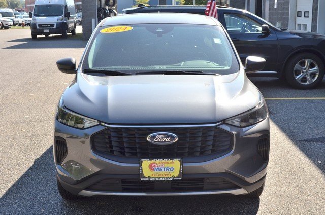 Used 2024 Ford Escape Active image 3