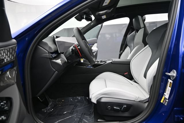New 2027 BMW M5 Touring AWD/4WD image 17