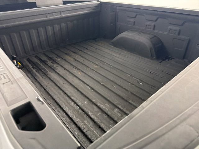 Used 2019 Chevrolet Silverado 1500 LT w/ Texas Edition image 33