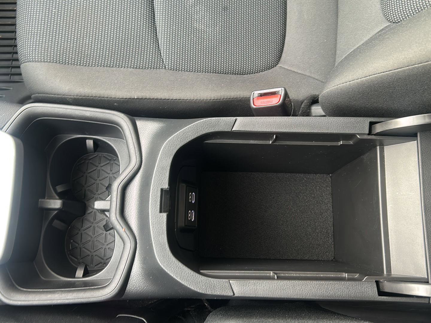 Certified 2023 Toyota RAV4 LE image 24