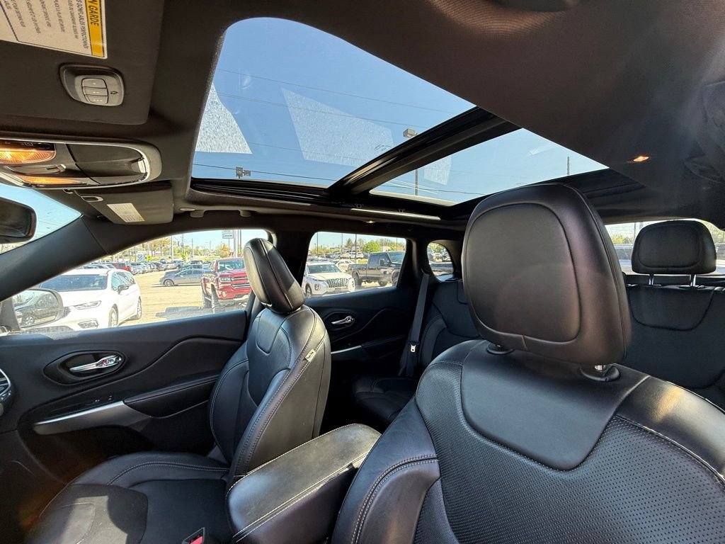 Used 2021 Jeep Cherokee Latitude Lux 80th Anniv w/ Quick Order Package 26U 80TH AWD/4WD image 12