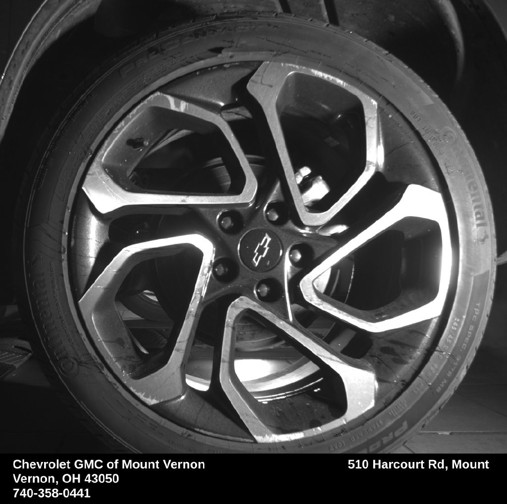 Used 2025 Chevrolet Trax RS FWD image 16