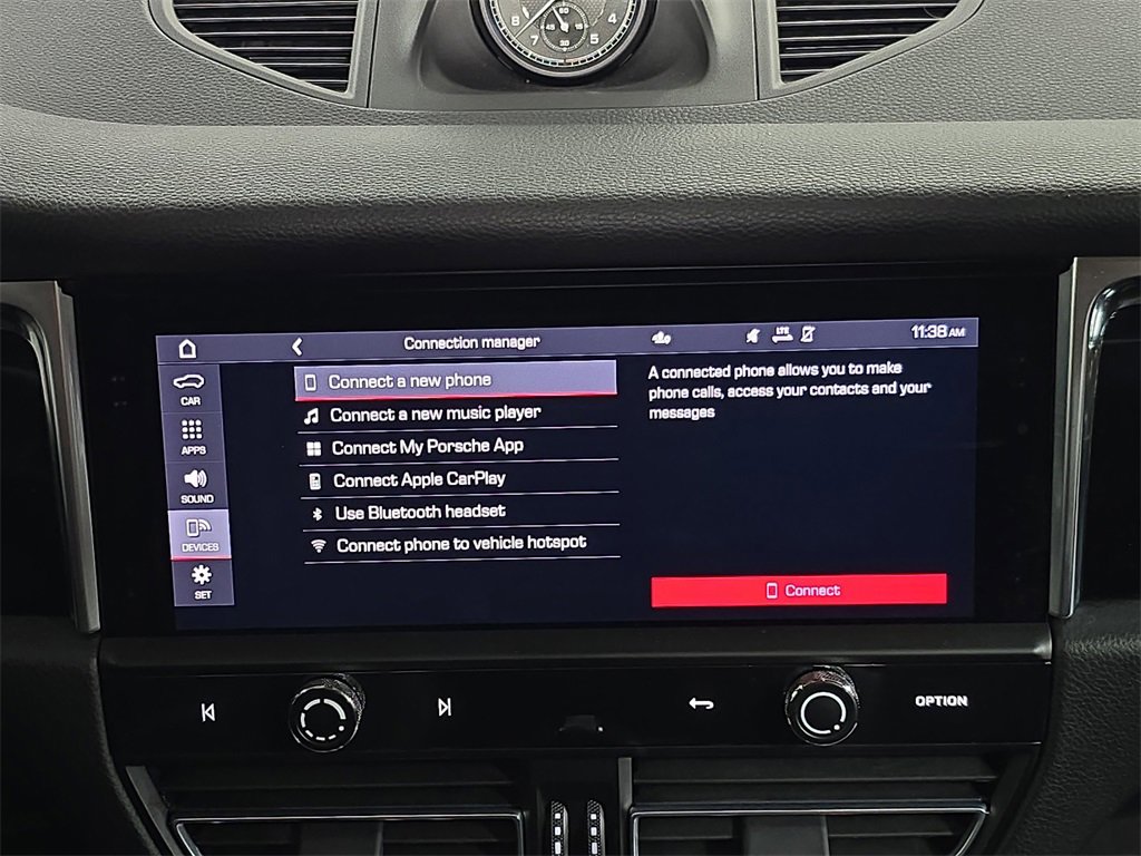 Used 2024 Porsche Macan image 17