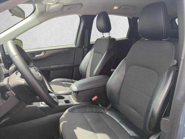 Used 2023 Ford Escape SE FWD image 21