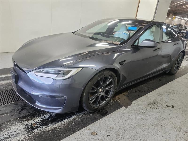 Used 2021 Tesla Model S Plaid image 5