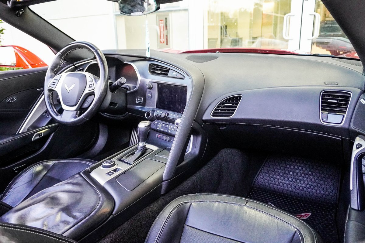 Used 2014 Chevrolet Corvette Stingray Convertible image 14