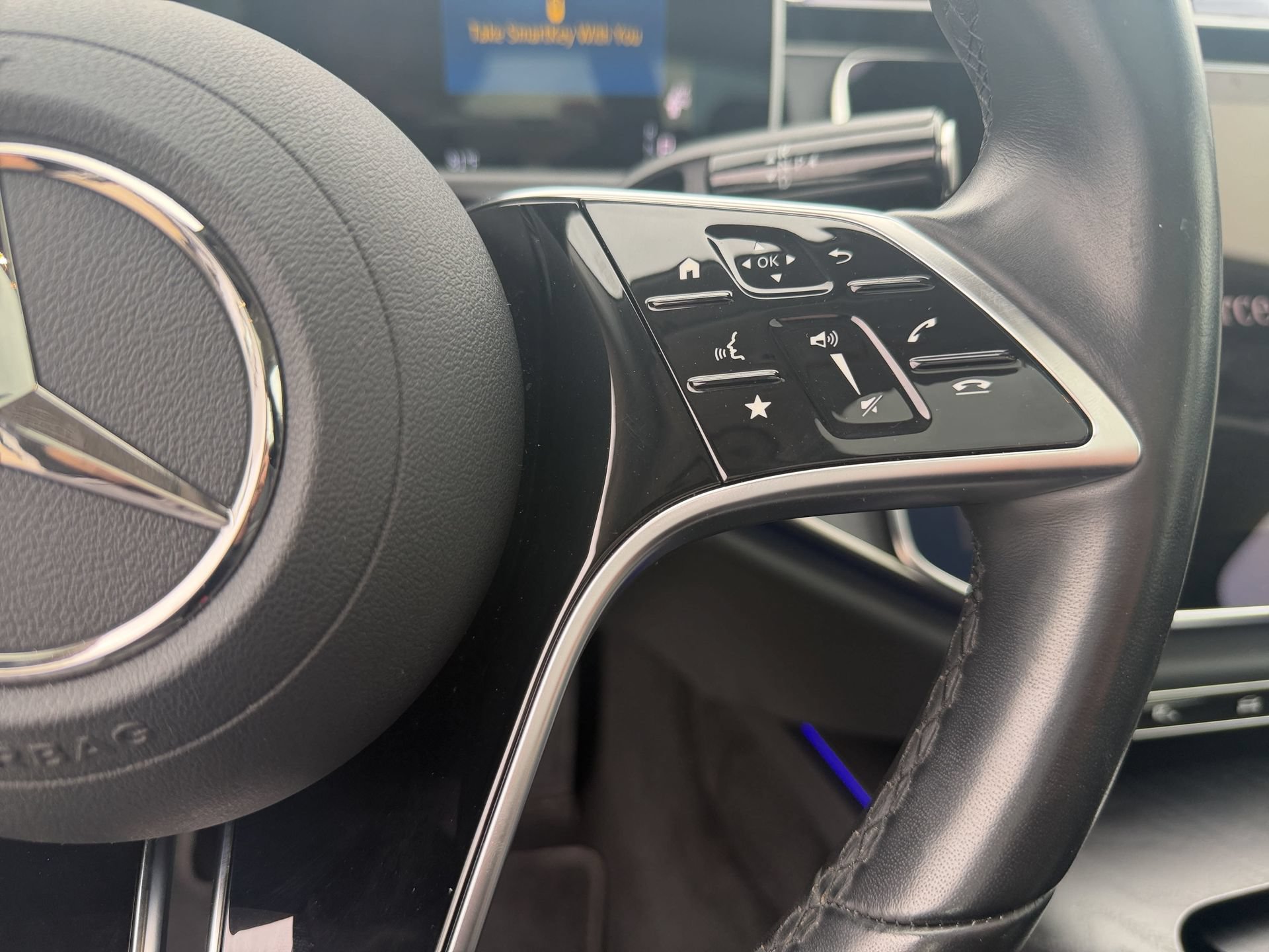 Used 2025 Mercedes-Benz E 350 Sedan w/ Winter Package image 18