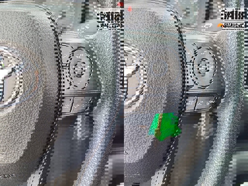 Used 2024 Toyota Corolla LE image 21