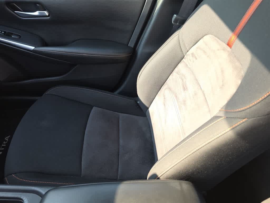 Used 2023 Nissan Sentra SR w/ Midnight Edition Package FWD image 25