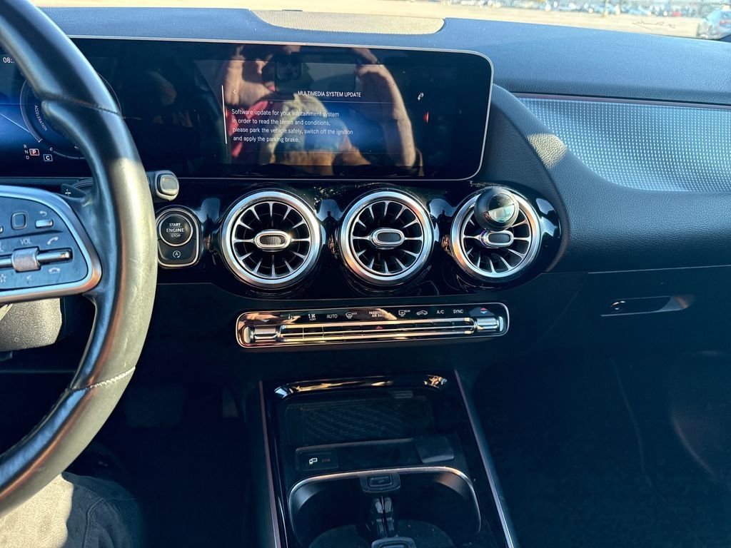 Used 2021 Mercedes-Benz GLA 250 GLA 250 image 20