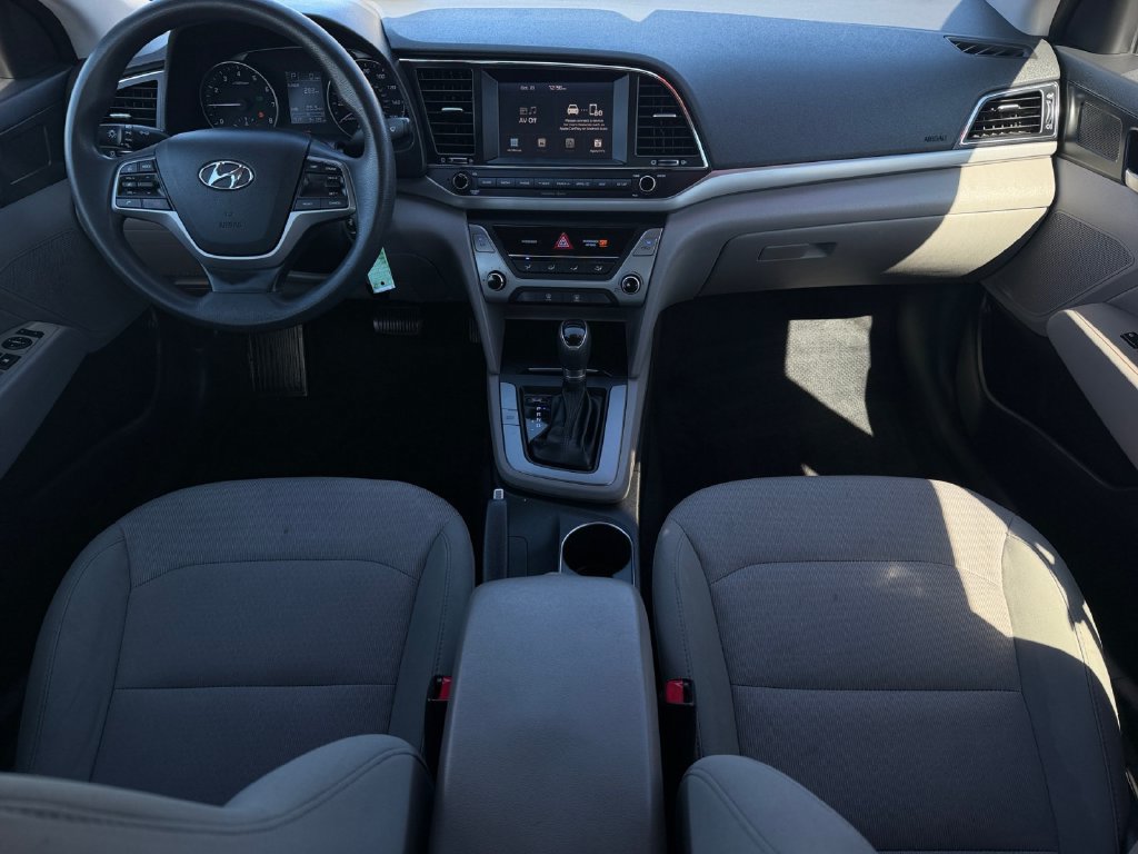 Used 2017 Hyundai Elantra SE FWD image 14