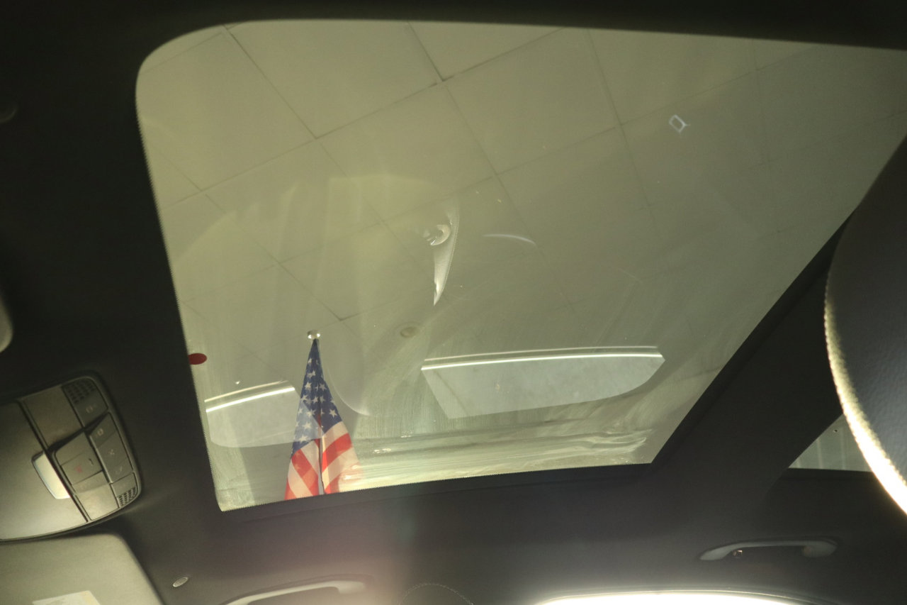 Used 2019 Mercedes-Benz C 300 4MATIC Sedan image 41