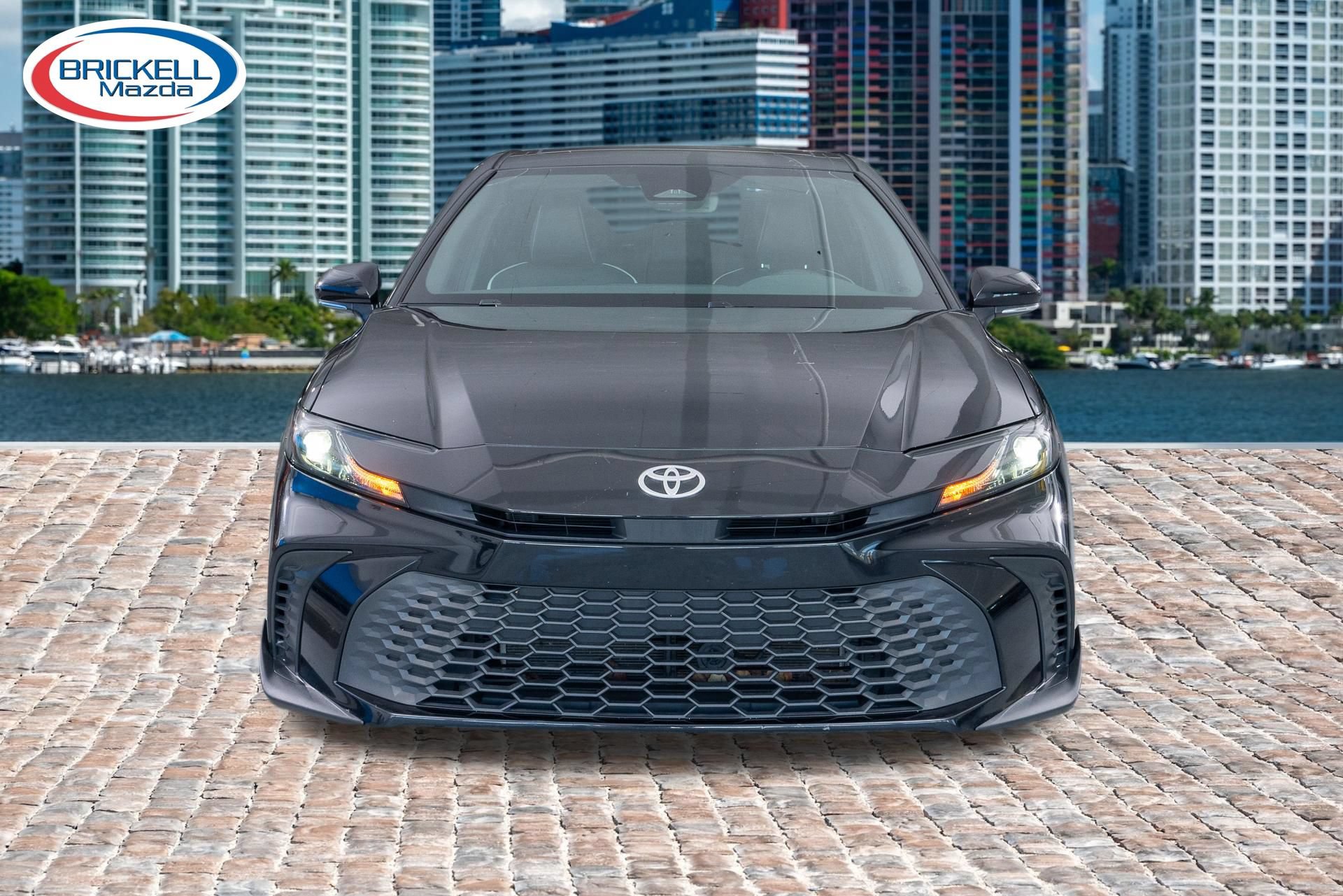 Used 2025 Toyota Camry SE w/ Multimedia Upgrade Package FWD image 2