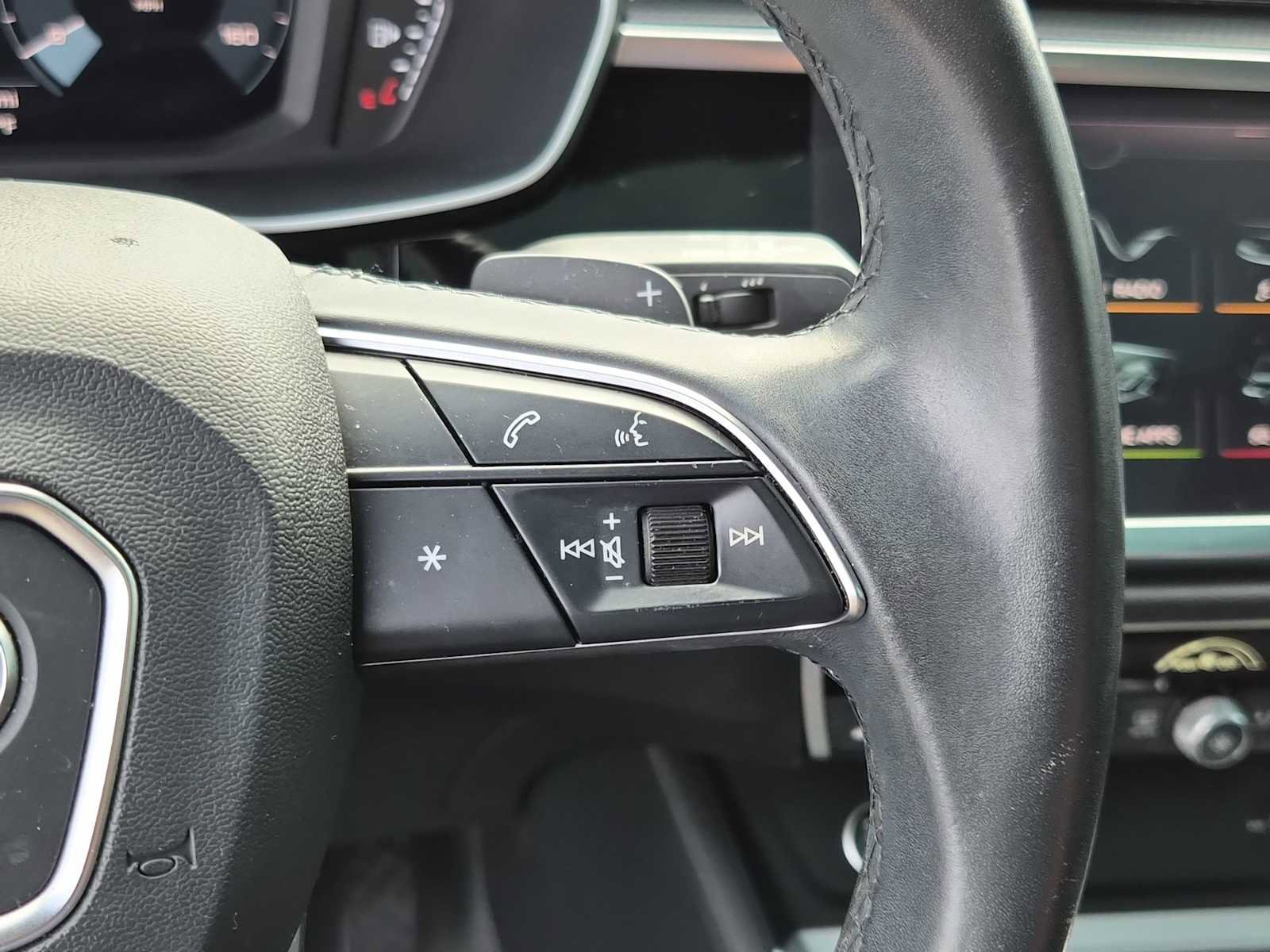 Used 2021 Audi Q3 2.0T Premium w/ Convenience Package image 22