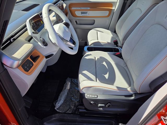 New 2025 Volkswagen ID. Buzz 1st Edition image 6