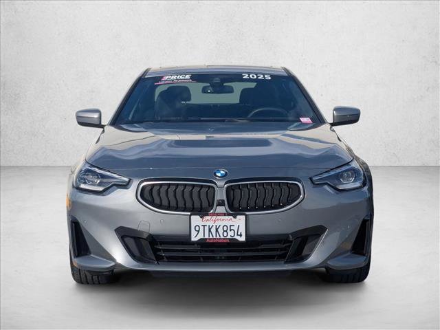 Used 2025 BMW 230i 230i w/ Convenience Package image 2