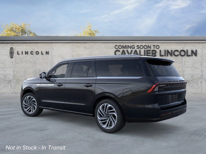New 2026 Lincoln Navigator L Reserve AWD/4WD image 4