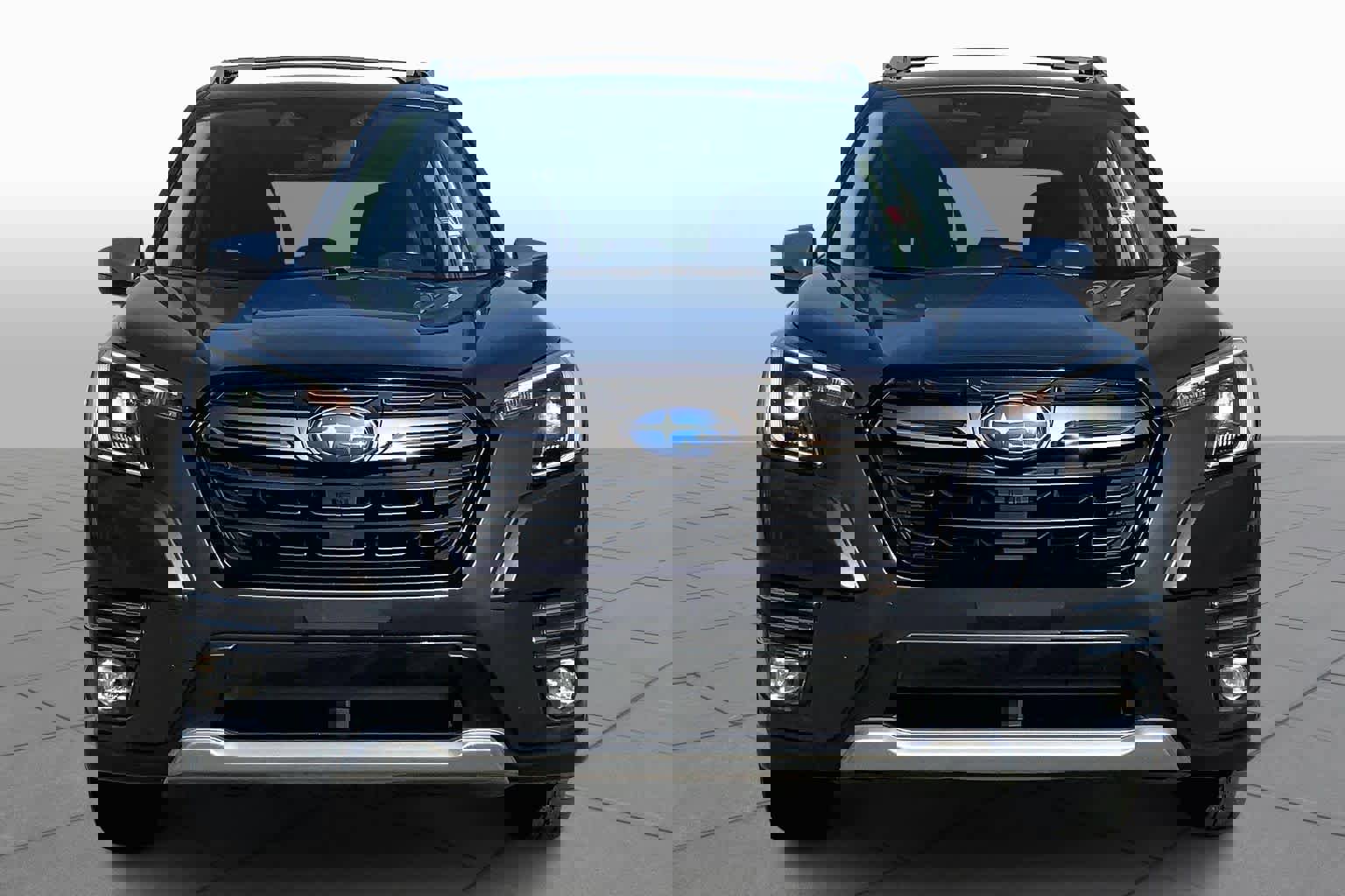 Used 2023 Subaru Forester Touring image 4