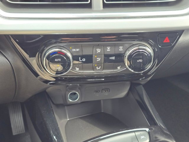 New 2026 Chevrolet Trax LT w/ Driver Confidence Package FWD image 28