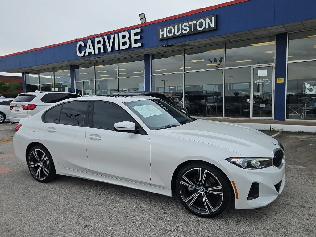 Used 2023 BMW 330i Sedan w/ Driving Assistance Package RWD image 1