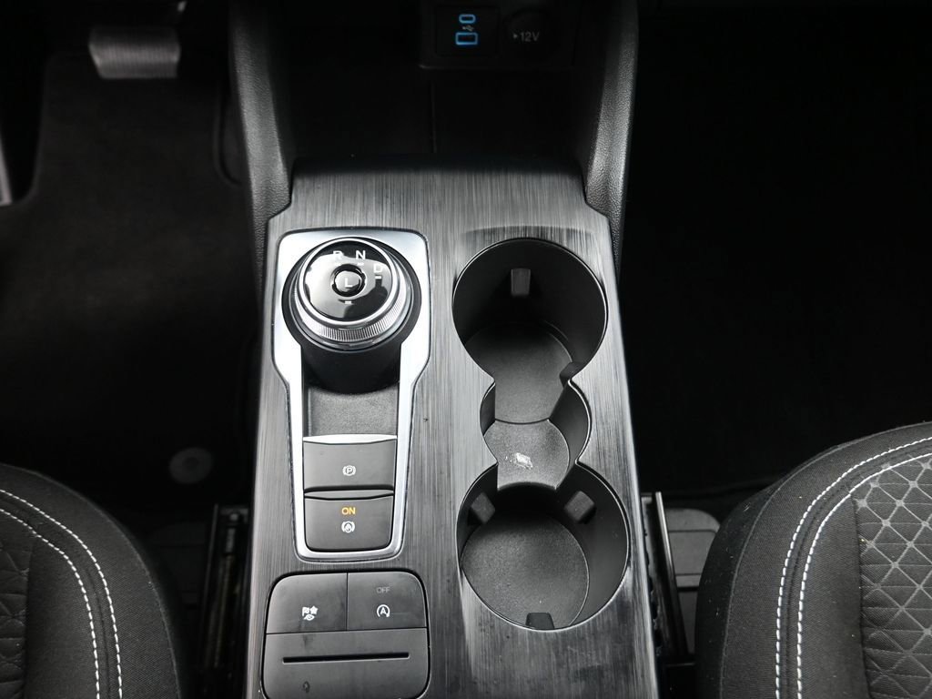 Used 2023 Ford Escape Active image 9