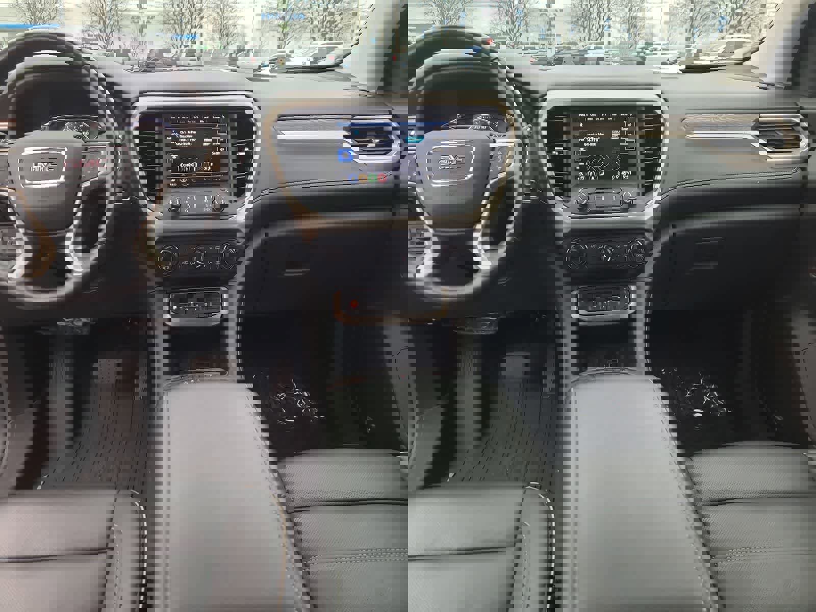 Used 2021 GMC Acadia Denali w/ Denali Technology Package image 18